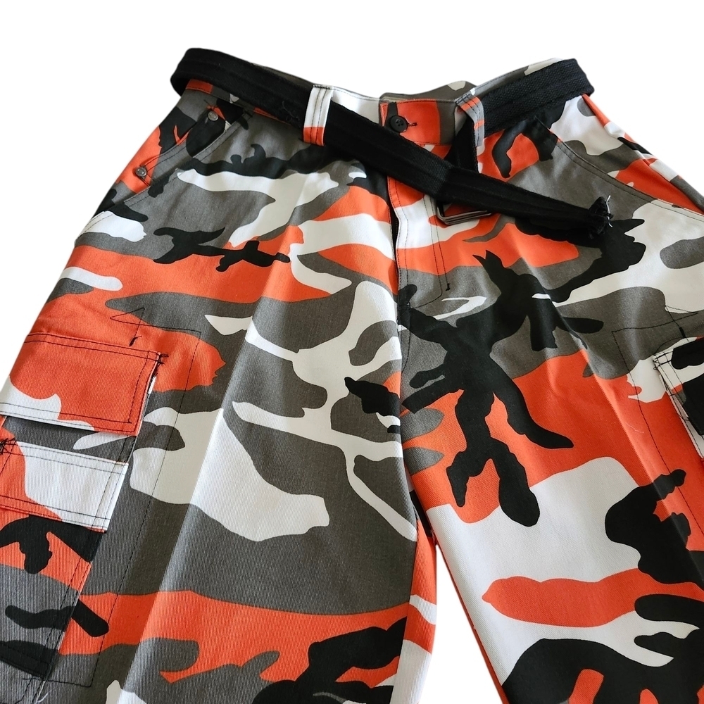 Men’s Orange Camo Cargo Shorts with Belt – Urban Streetwear Style - Picture 2 of 5
